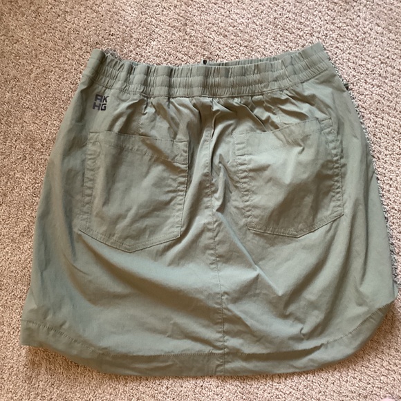 Alaskan Hardgear by Duluth Trading Co skort - Picture 6 of 8
